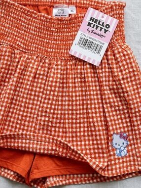 NWT Hello Kitty Gingham Smocked Skort | Girls XL 14/16 | Red & White Check